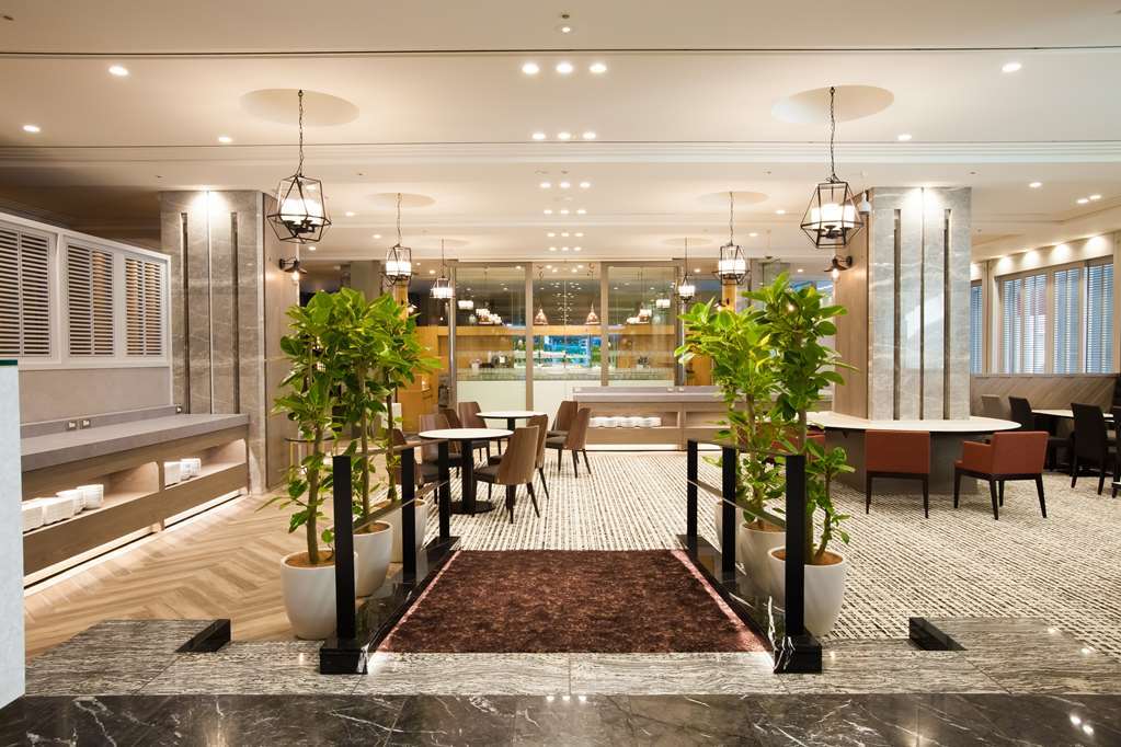 Rembrandt Hotel Ebina Restaurante foto